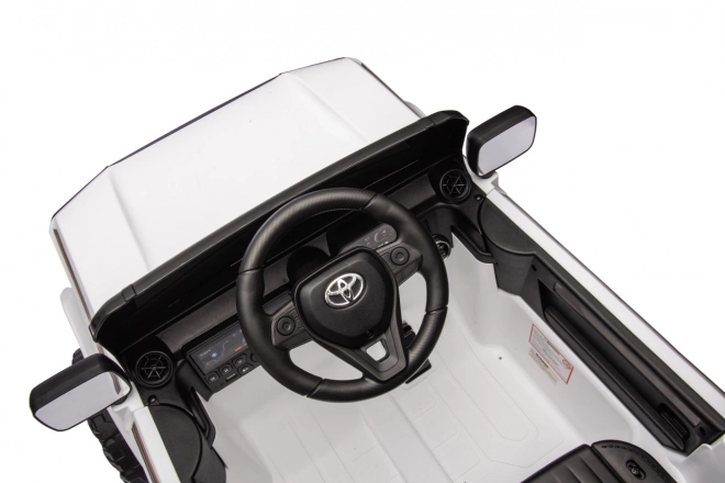 Terénne vozidlo Toyota Land Cruiser PRADO biele