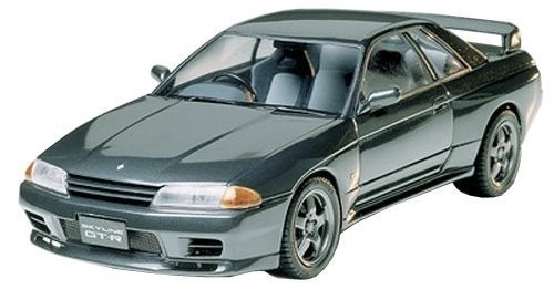 Plastikový model auta Nissan Skyline GT-R