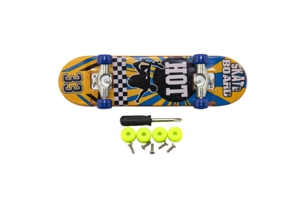 Prstový skateboard s vymeniteľnými kolieskami