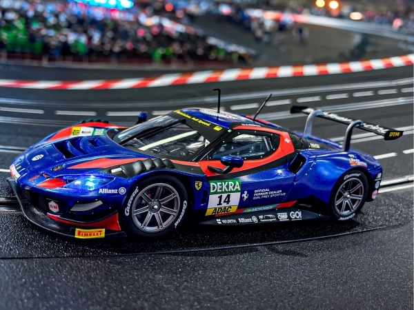 Stabilná jazda vďaka magnetu a dvojitým kefkám