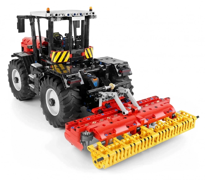 Červený traktor stavebnica 2716 dielov