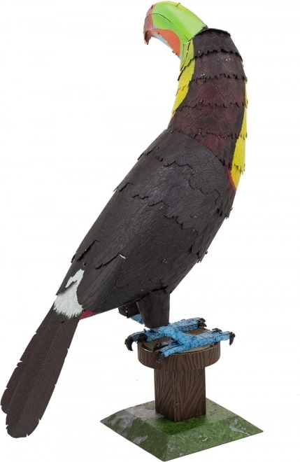 Kovový 3D model Tukan