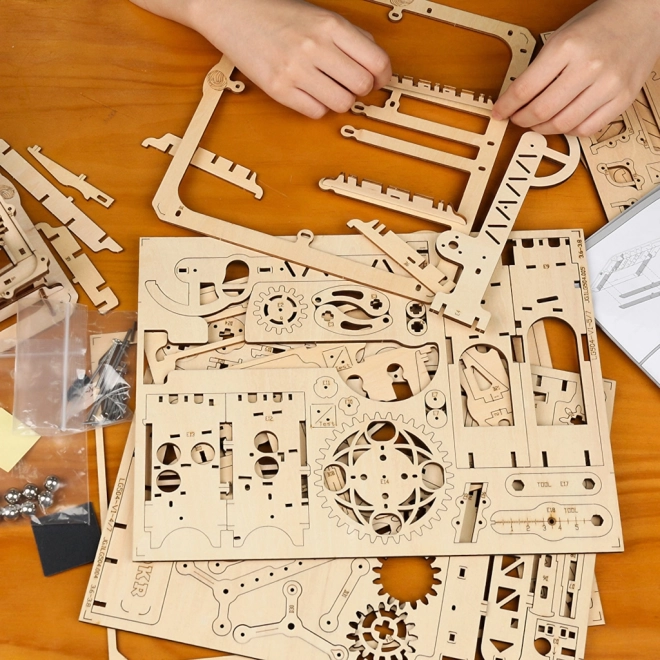 Robotime Rokr 3D drevené puzzle Kuličková dráha