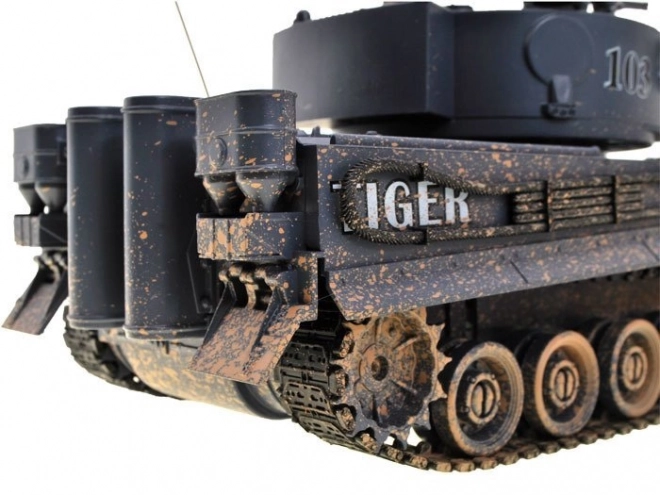 Rádiom riadený tank Tiger v mierke 1/28