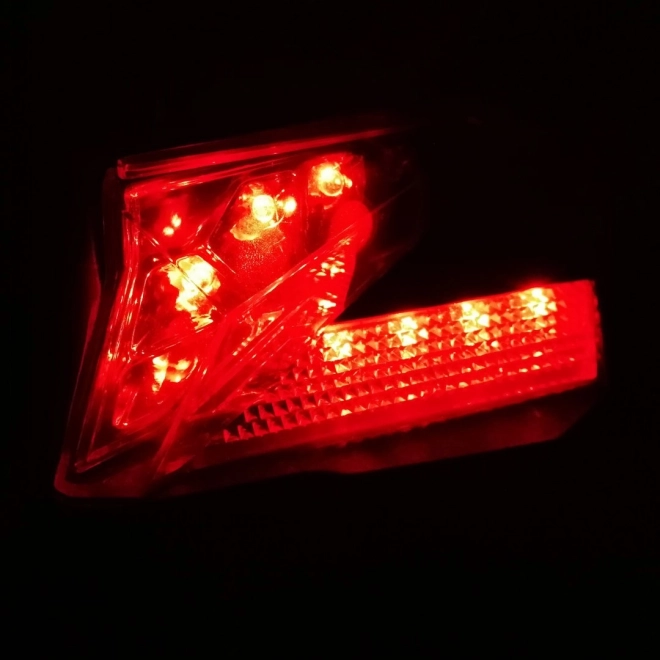 Detský kočík SuperStar čierny + pohon 4x4 + diaľkové ovládanie + úložný priestor + MP3 LED + zámok dverí