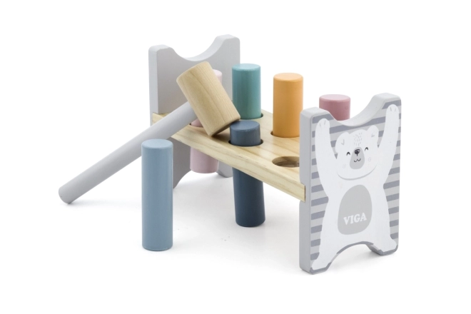 VIGA PolarB Drevená lavička s kladivkom – Montessori hračka