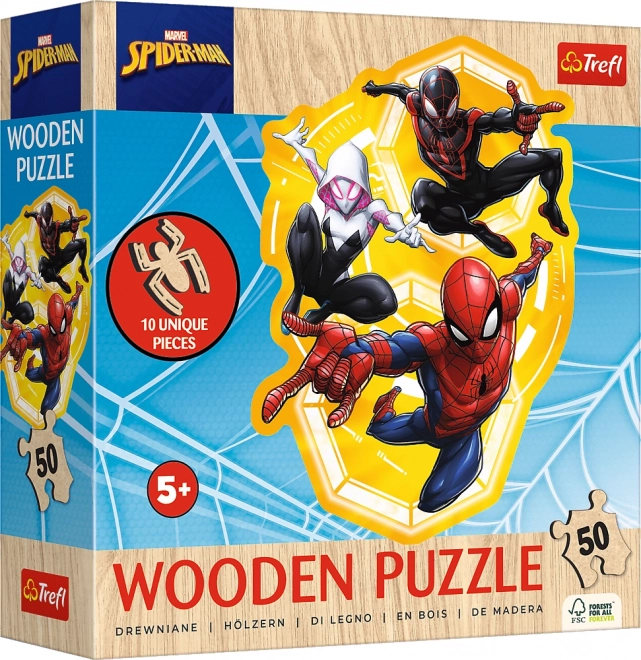 Drevené obrysové puzzle Spiderman: Pripravený do akcie