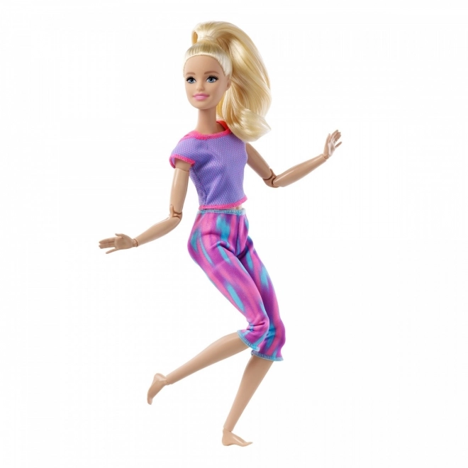 Barbie Made to Move v kvetinovom ružovom oblečení