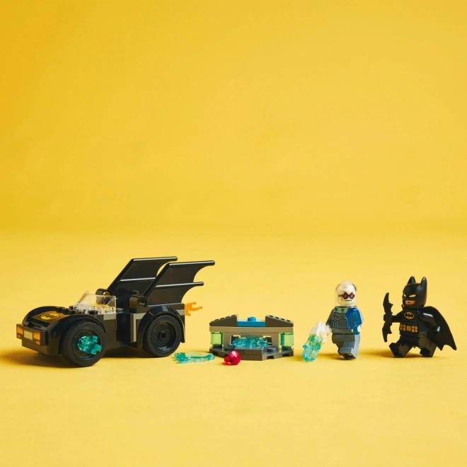 Lego super hrdinovia Batman a Batmobil proti Mr. Freeze