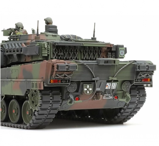 Plastikový model nemeckého hlavného bojového tanku Leopard 2 A7V