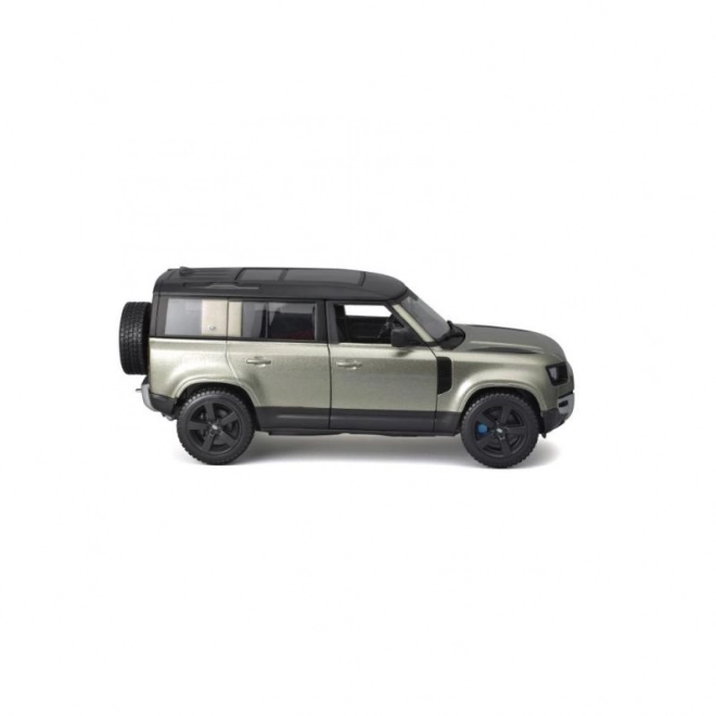 Kovové autíčko Land Rover Defender 110 v mierke 1:24