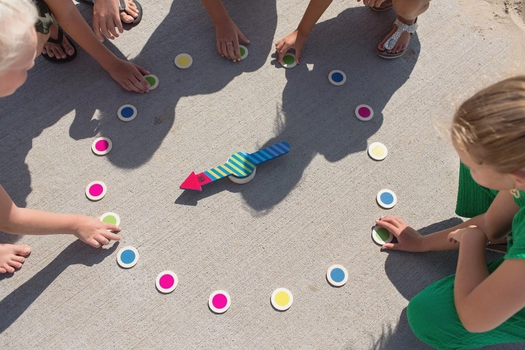 Vhodné aj von: odolné a farebné