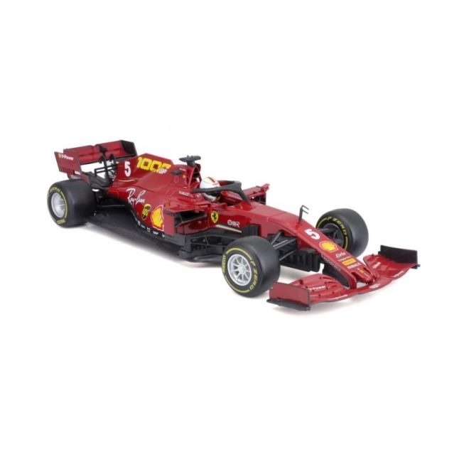 Červené Ferrari SF 1000 1:18 od Bburago