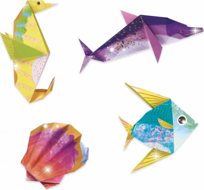 Origami kovové pod vodou