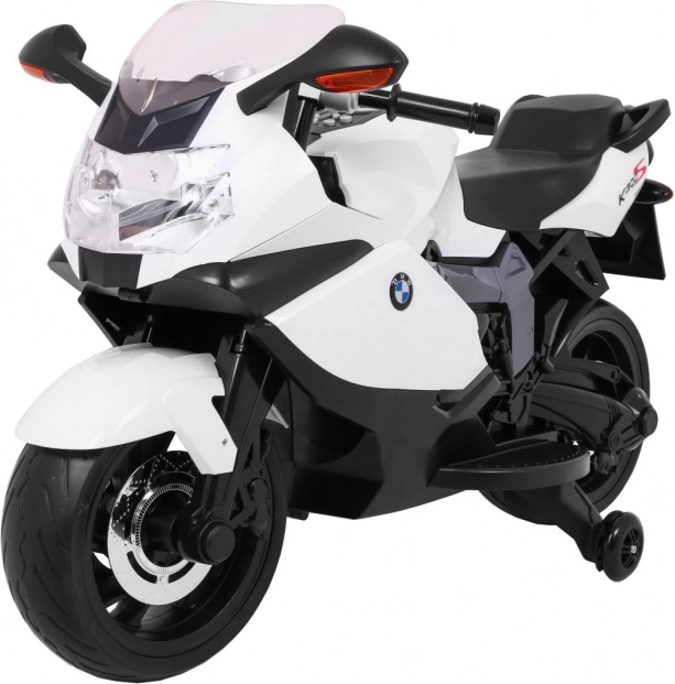 Realistický dizajn licencovanej BMW K1300 S
