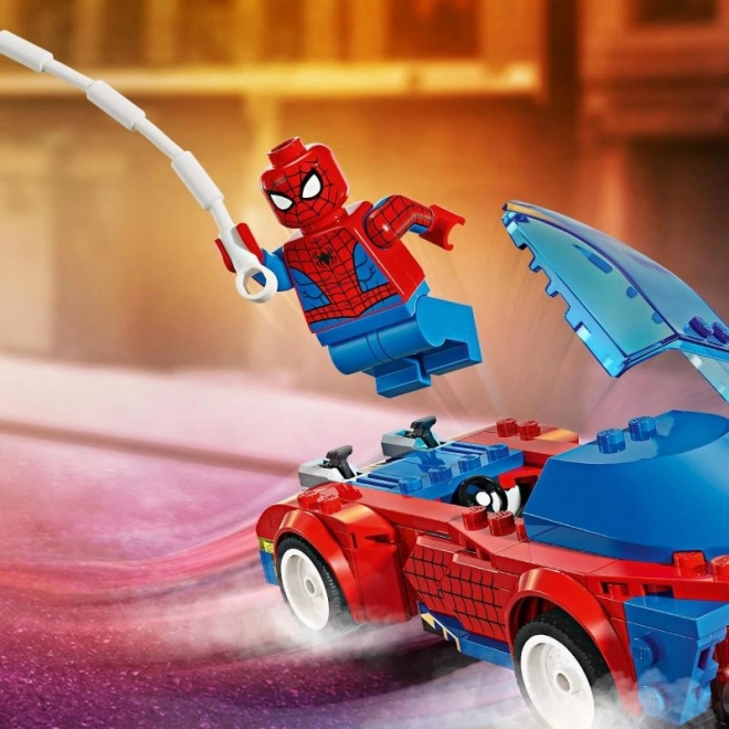 Lego Marvel Spider-Man závodné auto a Venom Zelený Goblin