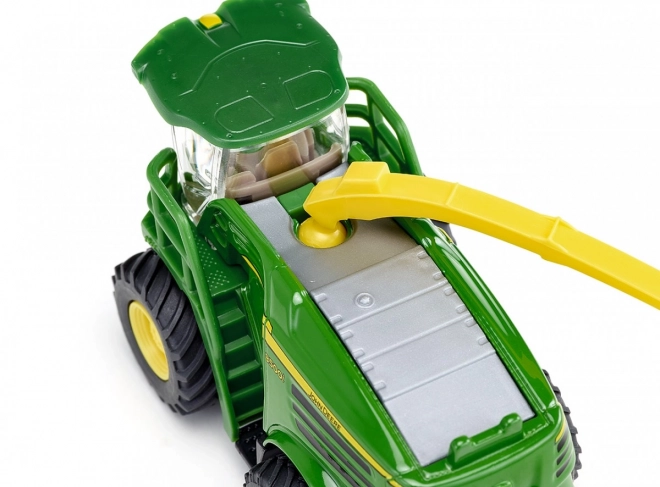 Siku Farmer - samohybná rezačka John Deere 8500i