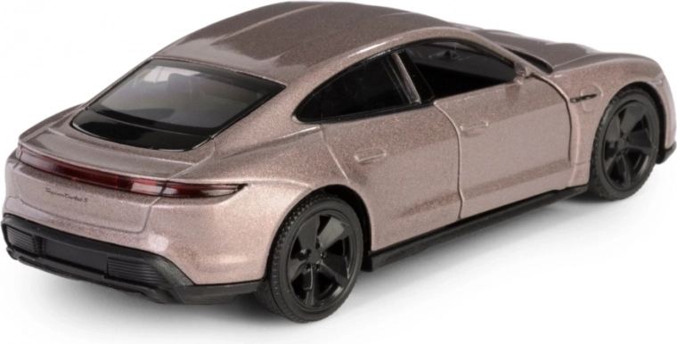 Gumové pneumatiky pre lepšiu priľnavosť