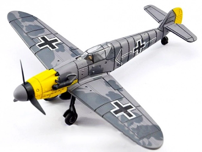 Plastikové lietadlo BF-109 na skladanie 1:48