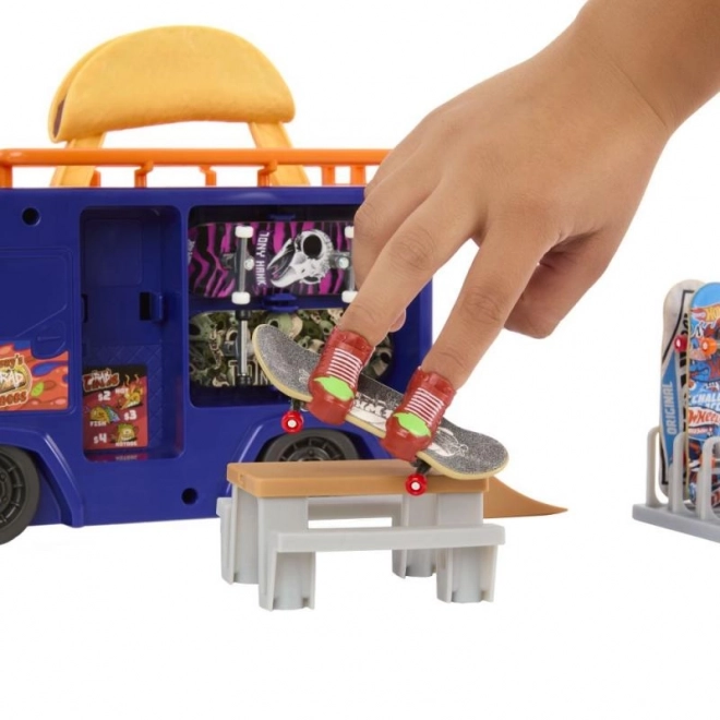 Hot Wheels Skateboard Taco Truck