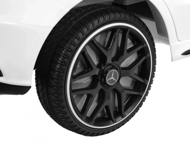 Detské elektrické auto Mercedes AMG CLA 45s s hojdačkovým efektom – Biela