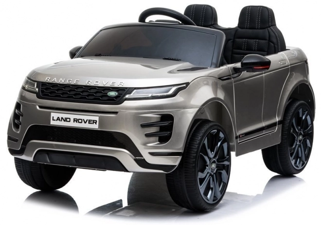 Auto na akumulátor Range Rover Evoque zo strieborného laku