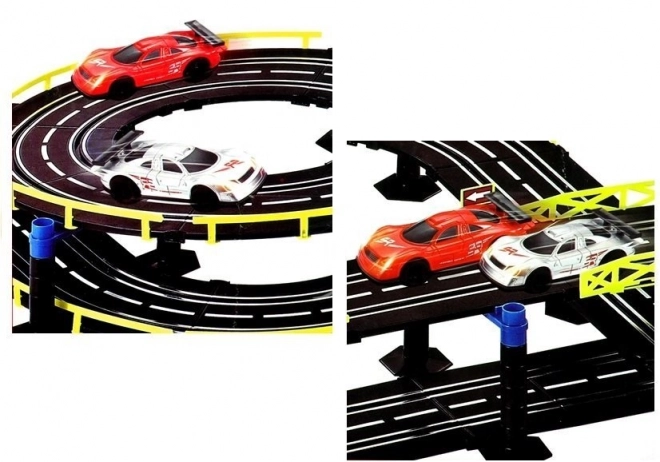 Závodná trať s dvoma autíčkami a ovládačmi Slot Cars 1:43