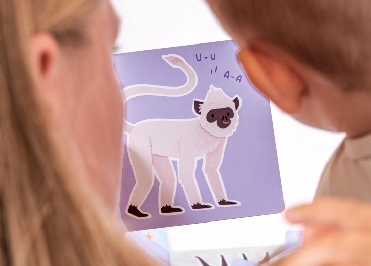 Napodobňovanie zvukov ako prvý krok k reči