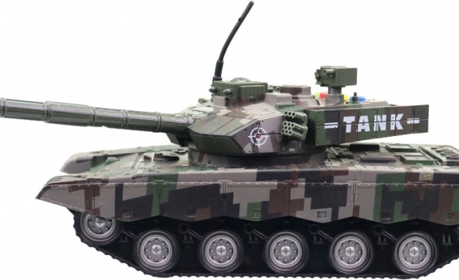 Tank na batérie pre malých vojakov