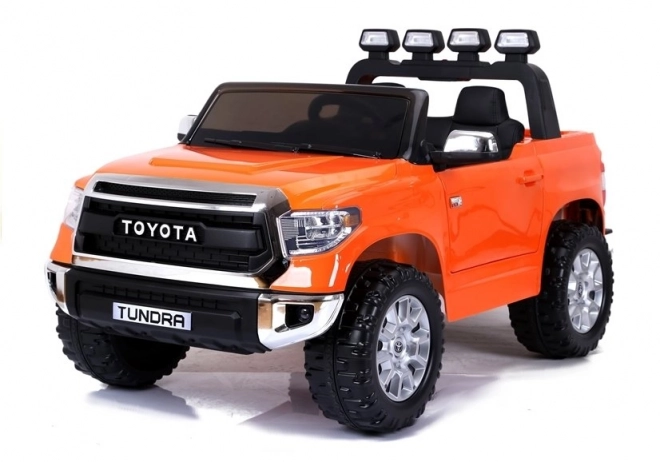 Oranžová Toyota Tundra na akumulátor pre deti