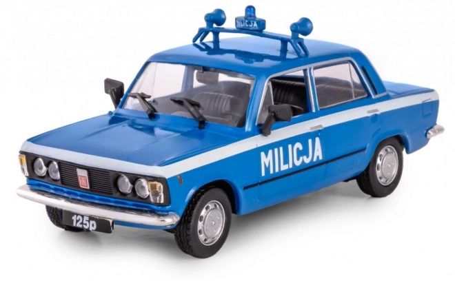 Pojazd PRL Fiat 125P Milicja