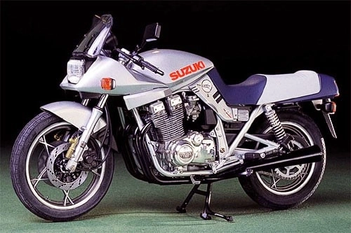 Suzuki GSX1100S Katana model kit