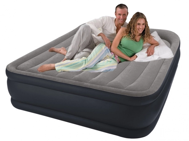 Nafukovacia matrac 203x152 cm s čerpadlom Intex 64136