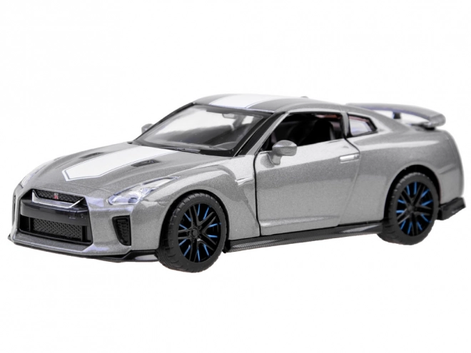 Kovový model auta Nissan GT-R 1:32 s otváracími dverami