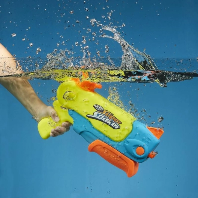 Vodní blástr Nerf Super Soaker Wave Spray