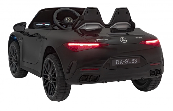 Vozidlo Mercedes Benz AMG SL63 – čierna