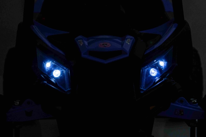 Buginový ATV Defend 4x4 Fialová licencia KUROMI