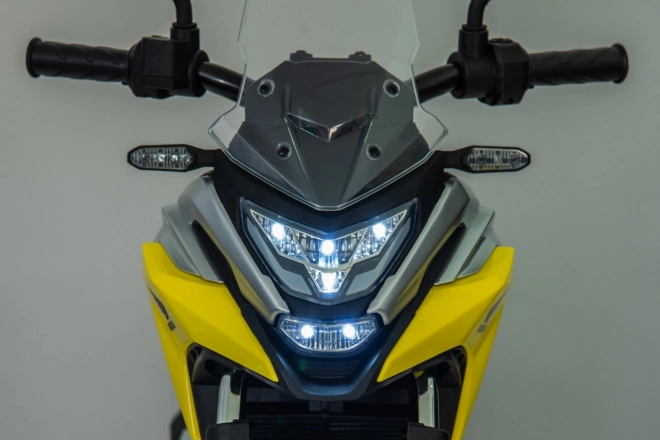 Motor Honda NC750X Žltý