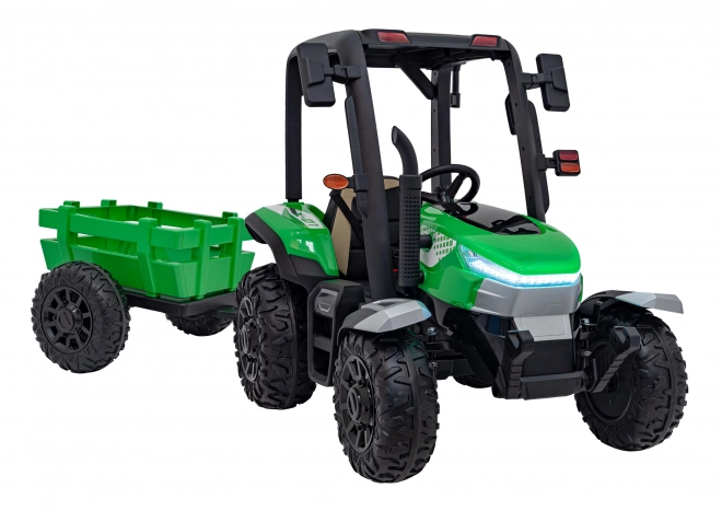 Detský traktor so zeleným prívesom