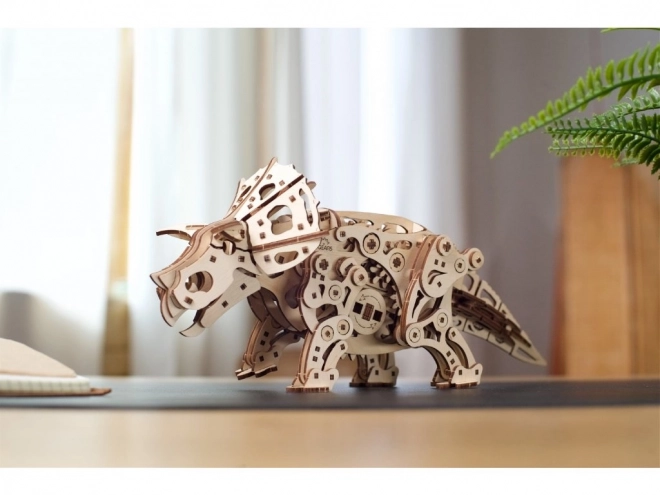 Ugears 3D drevené mechanické puzzle Triceratops