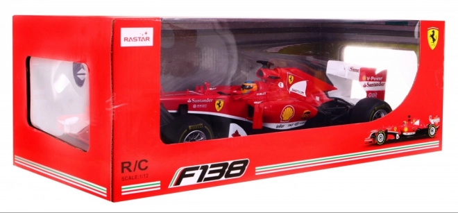 Ferrari F138 Rastar model 1:12 z diaľkovým ovládaním + pilot 2,4 GHz