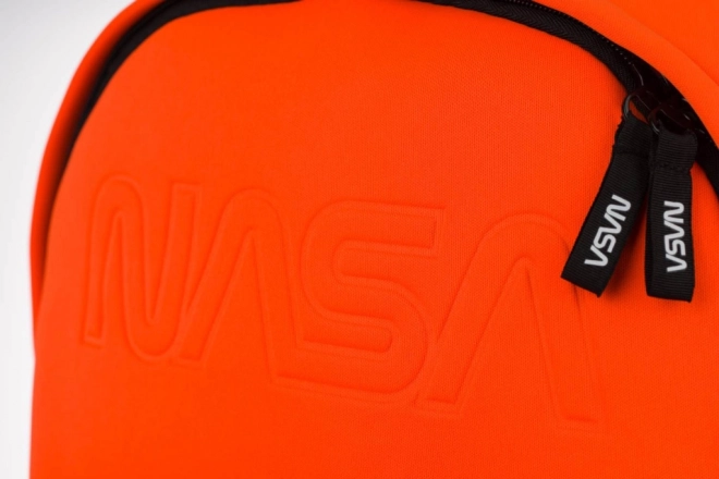 Oranžový batoh s logom NASA