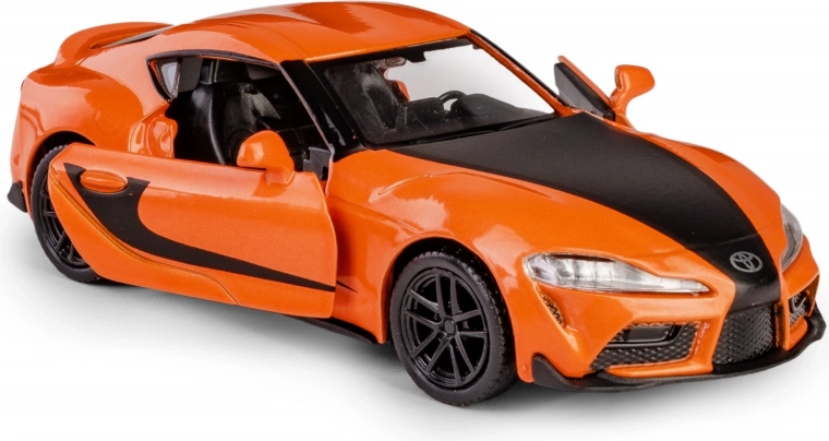 Pull-back pohon pre zábavnú jazdu