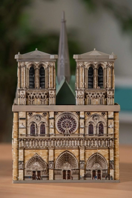 Ravensburger 3D puzzle Katedrála Notre-Dame, Paríž 349 dielikov