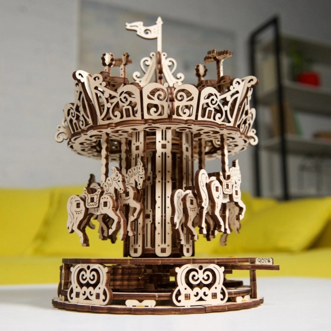 3D puzzle Kolotoč od UGEARS