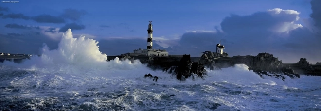 Heye panoramatické puzzle Maják Le Créac'h, Bretónsko, Francúzsko 1000 dielikov