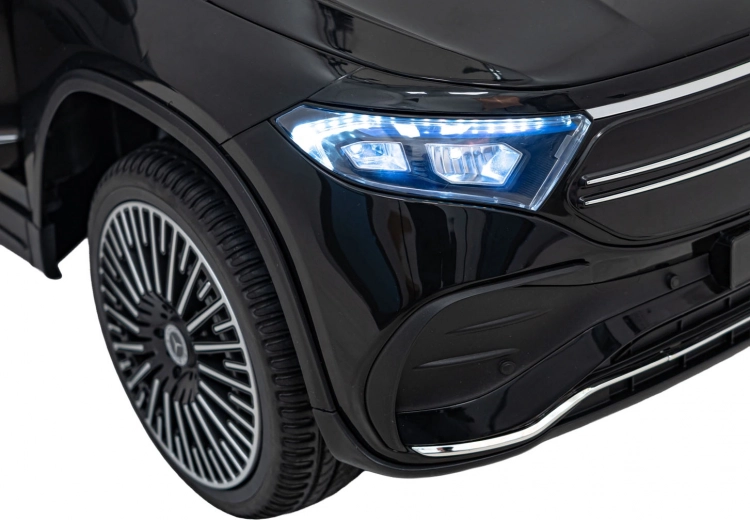 Silný pohon 4×4 a plynulý rozjazd