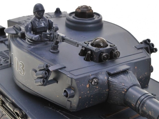 Rádiom riadený tank Tiger v mierke 1/28