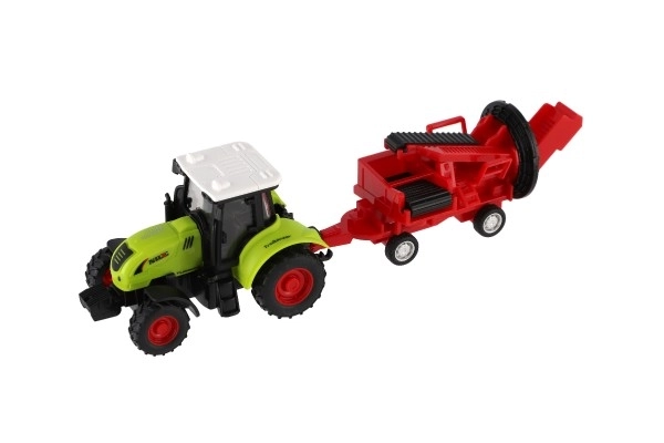 Traktor s vlekom plast