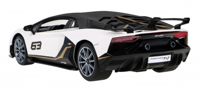 Z diaľkovým ovládaním Lamborghini Aventador SVJ 1:14 od RASTAR